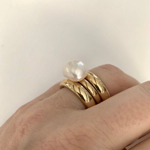 Lola Ring Gold