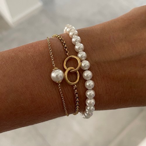 Hitch Bracelet Gold
