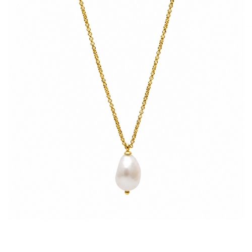 Pearl Short Necklace Gold