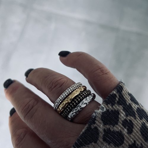 Ridge Ring Gold